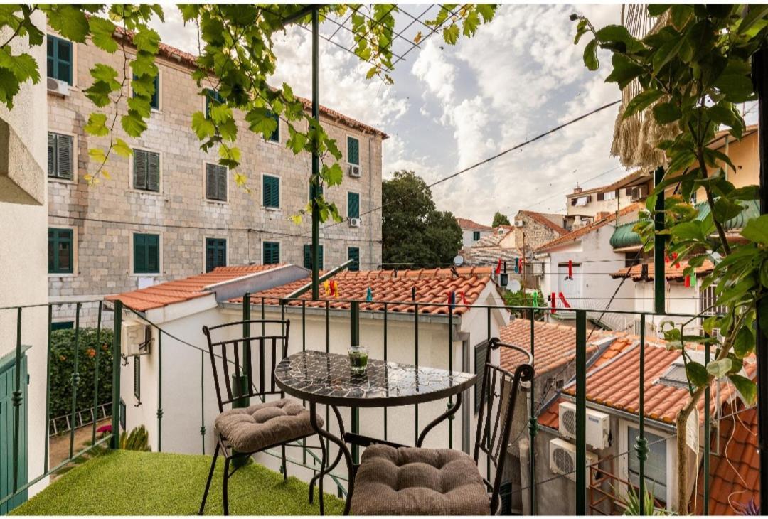 Villa Angie Old Town With Jacuzzi Split Extérieur photo