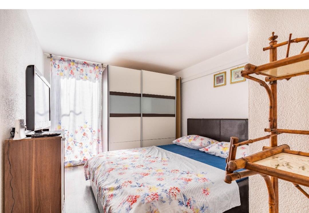 Villa Angie Old Town With Jacuzzi Split Extérieur photo